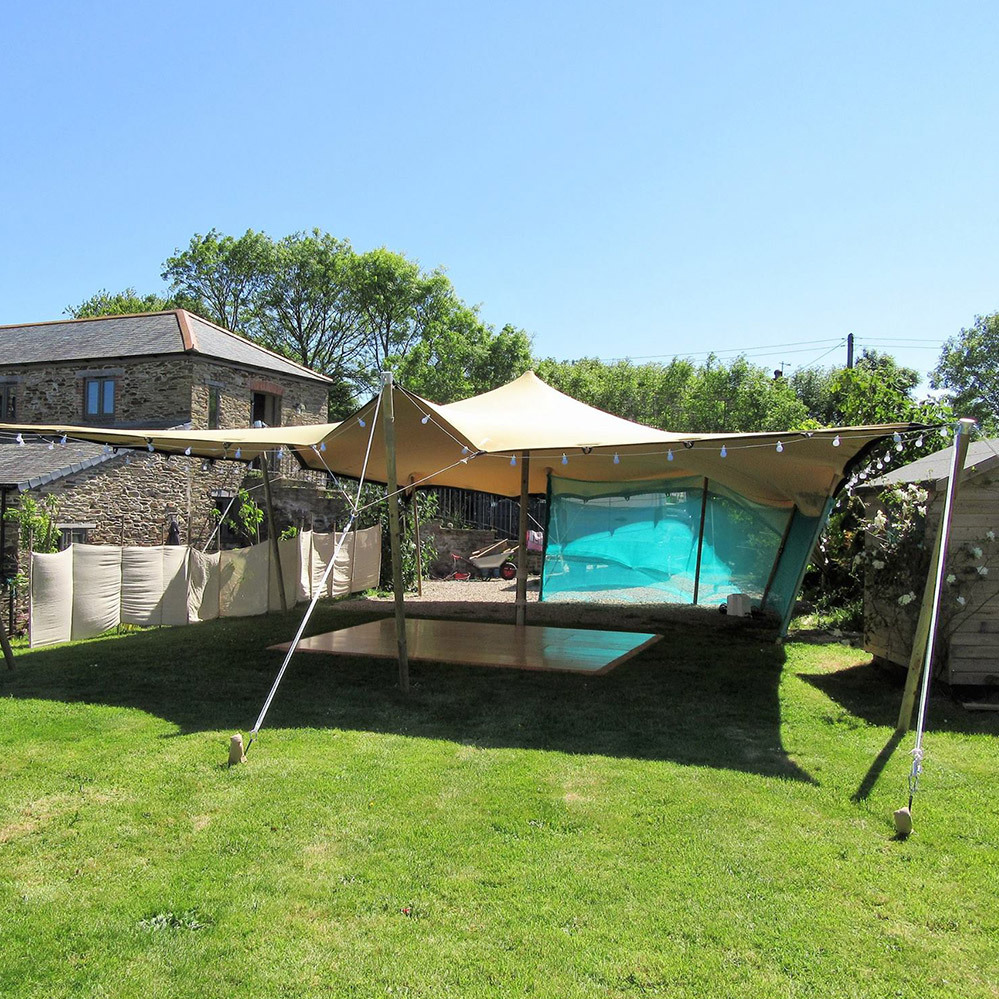 Tenda da Evento Esterna di Lus - Event & Party Supply recensione e prezzo